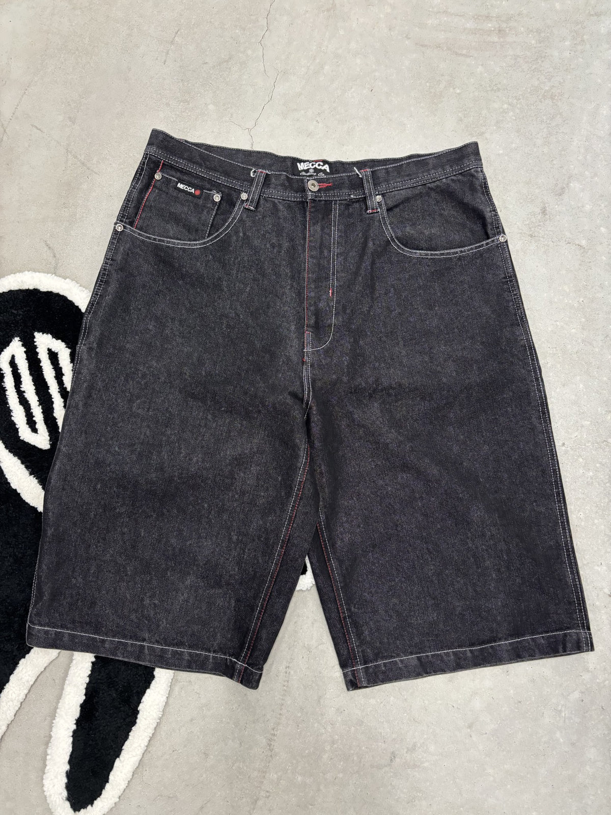 Vintage Mecca Denim Carpenter Jorts Sz 36 (Day 4)