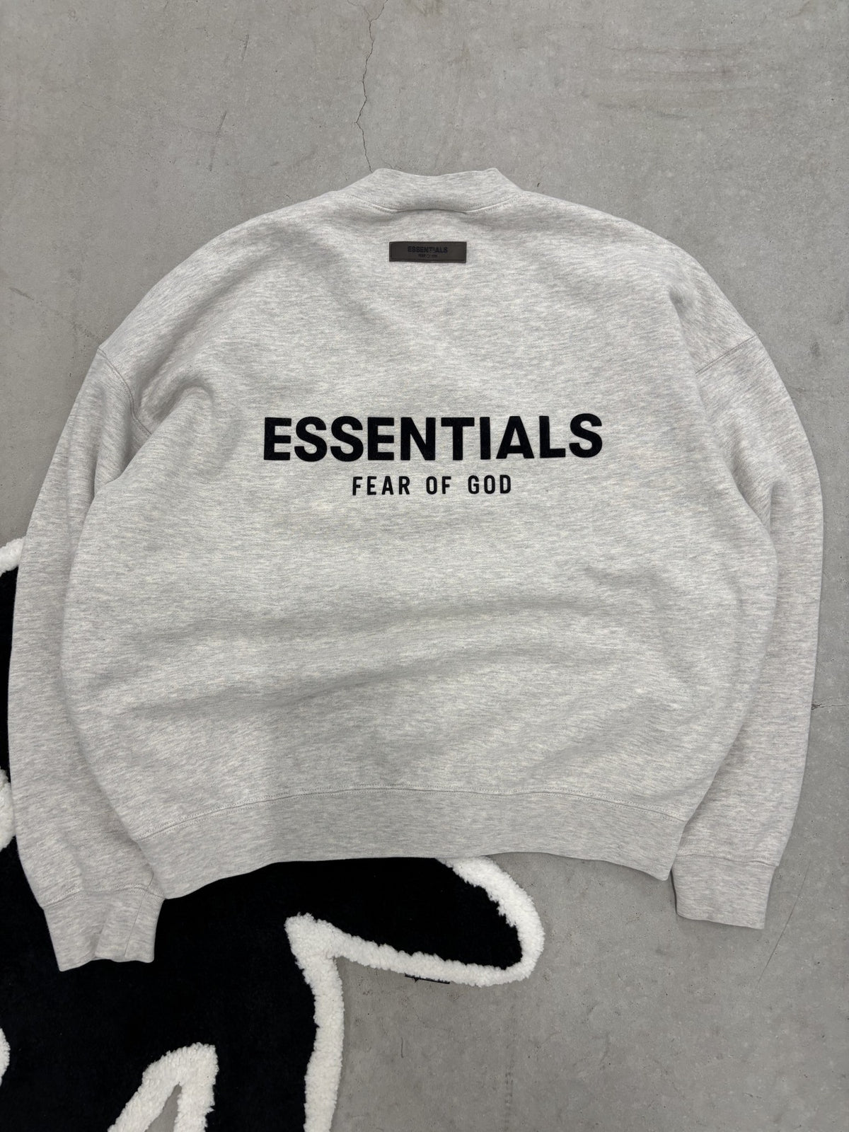 Fear Of God Essentials Crewneck Sz Small Oversized (Day 2)