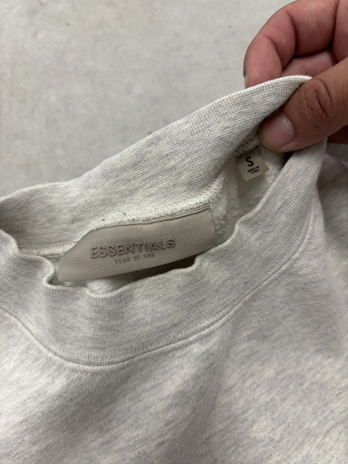 Fear Of God Essentials Crewneck Sz Small Oversized (Day 2)