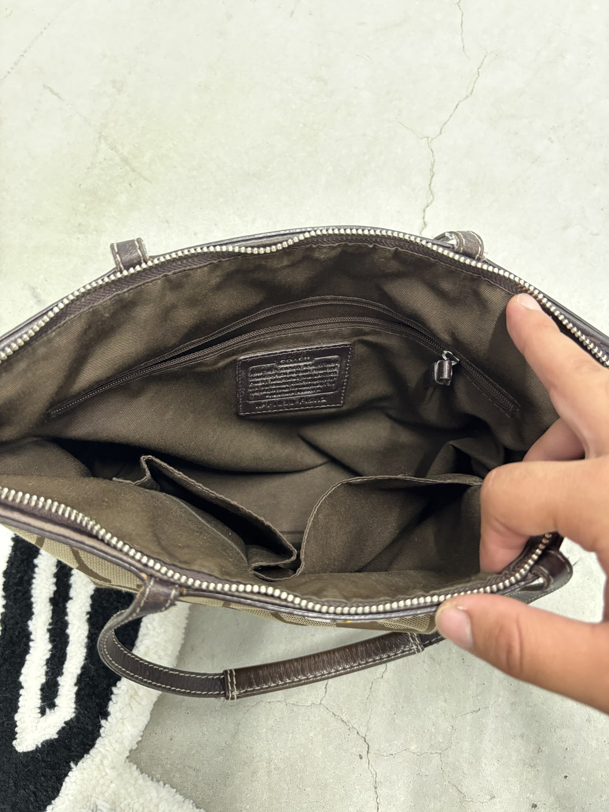 Coach Signature Canvas Tote (Day 2)