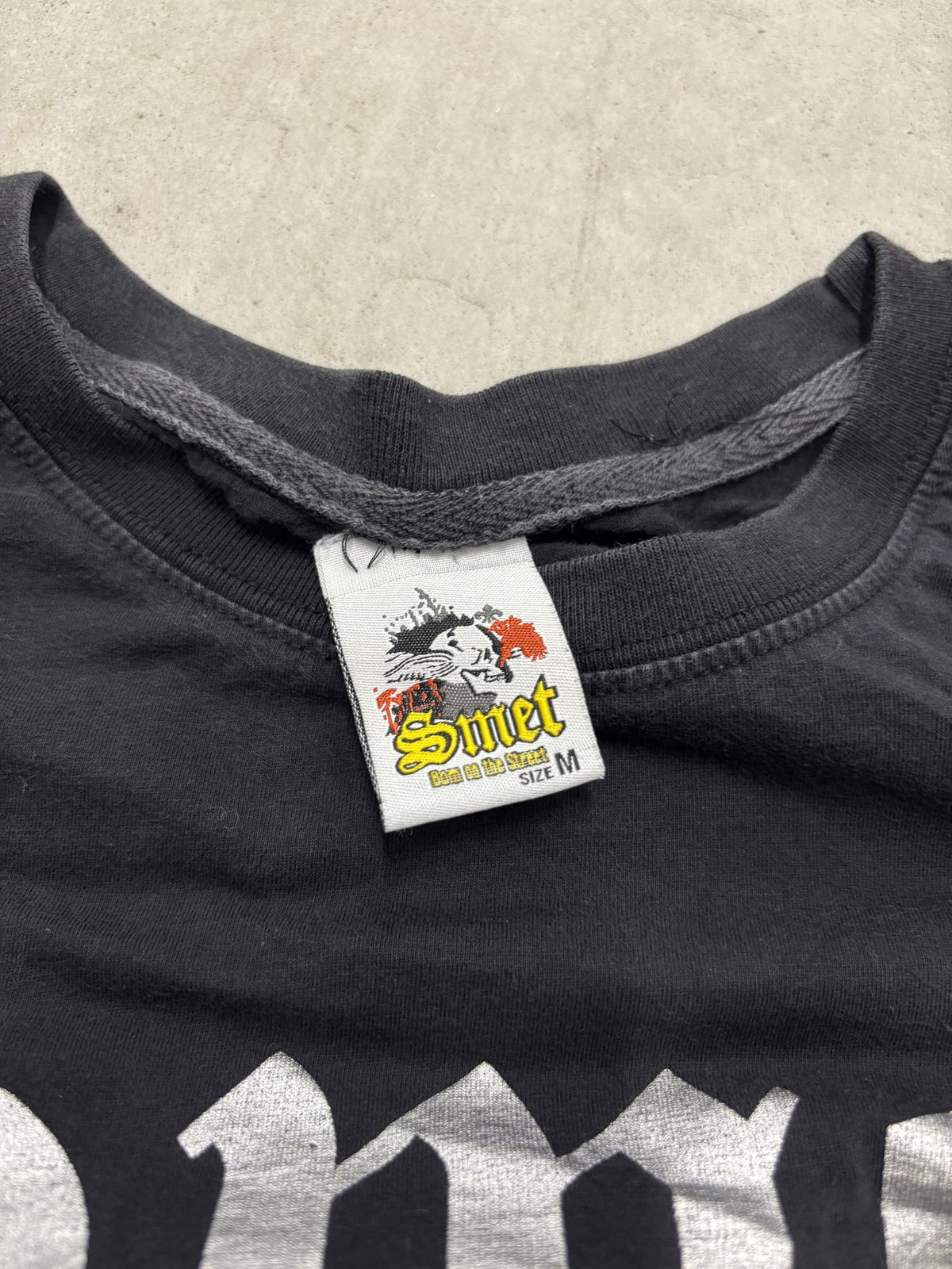 Smet "Born On The Street" Tee Sz Medium (Day 5)