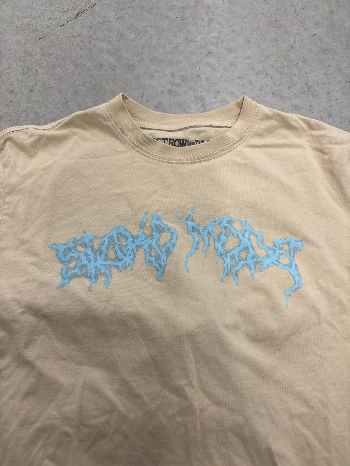 Travis Scott Astro world Wish You Were Here Tour Tee Sz Large (Day 12)