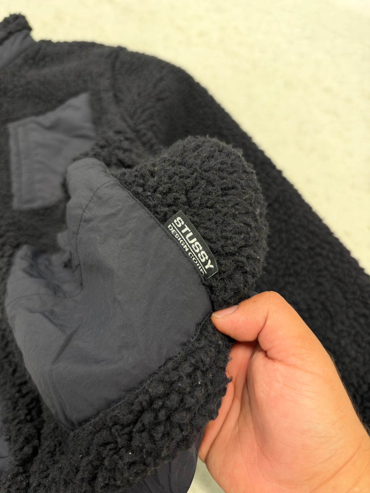 Stussy Convertible Sherpa Fleece Jacket Womens Medium Black Zip Off Sleeve Vest (Day 38)