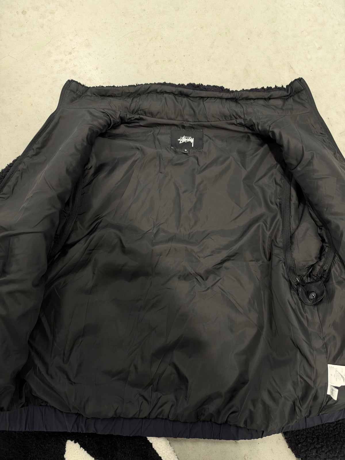 Stussy Convertible Sherpa Fleece Jacket Womens Medium Black Zip Off Sleeve Vest (Day 38)