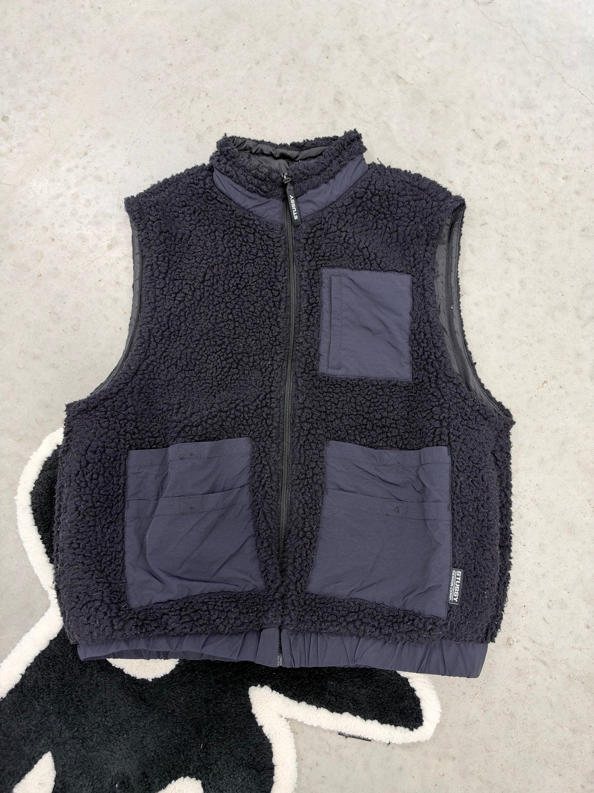 Stussy Convertible Sherpa Fleece Jacket Womens Medium Black Zip Off Sleeve Vest (Day 38)