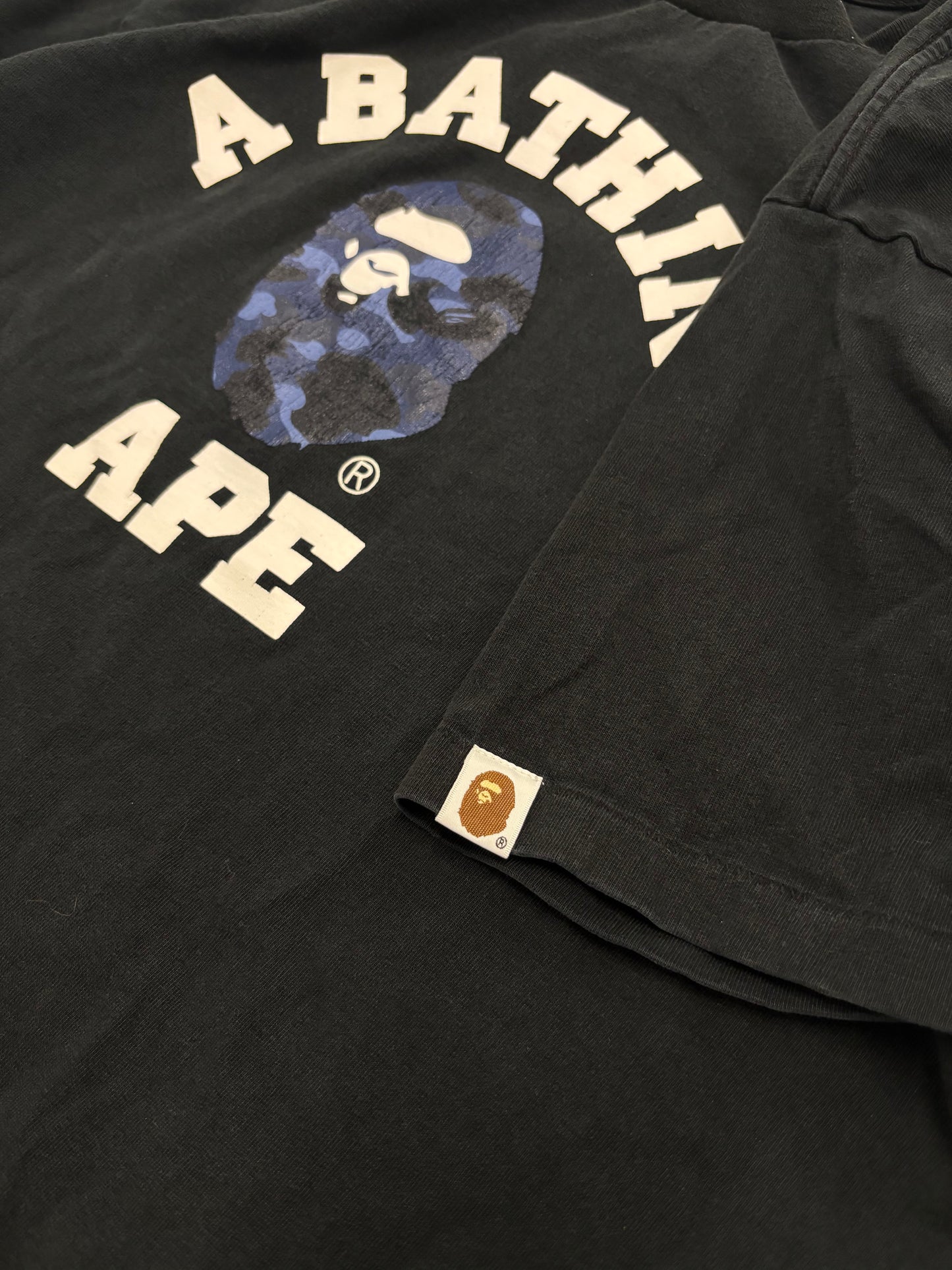 BAPE A Bathing Ape Tee Sz Large (Day 6)