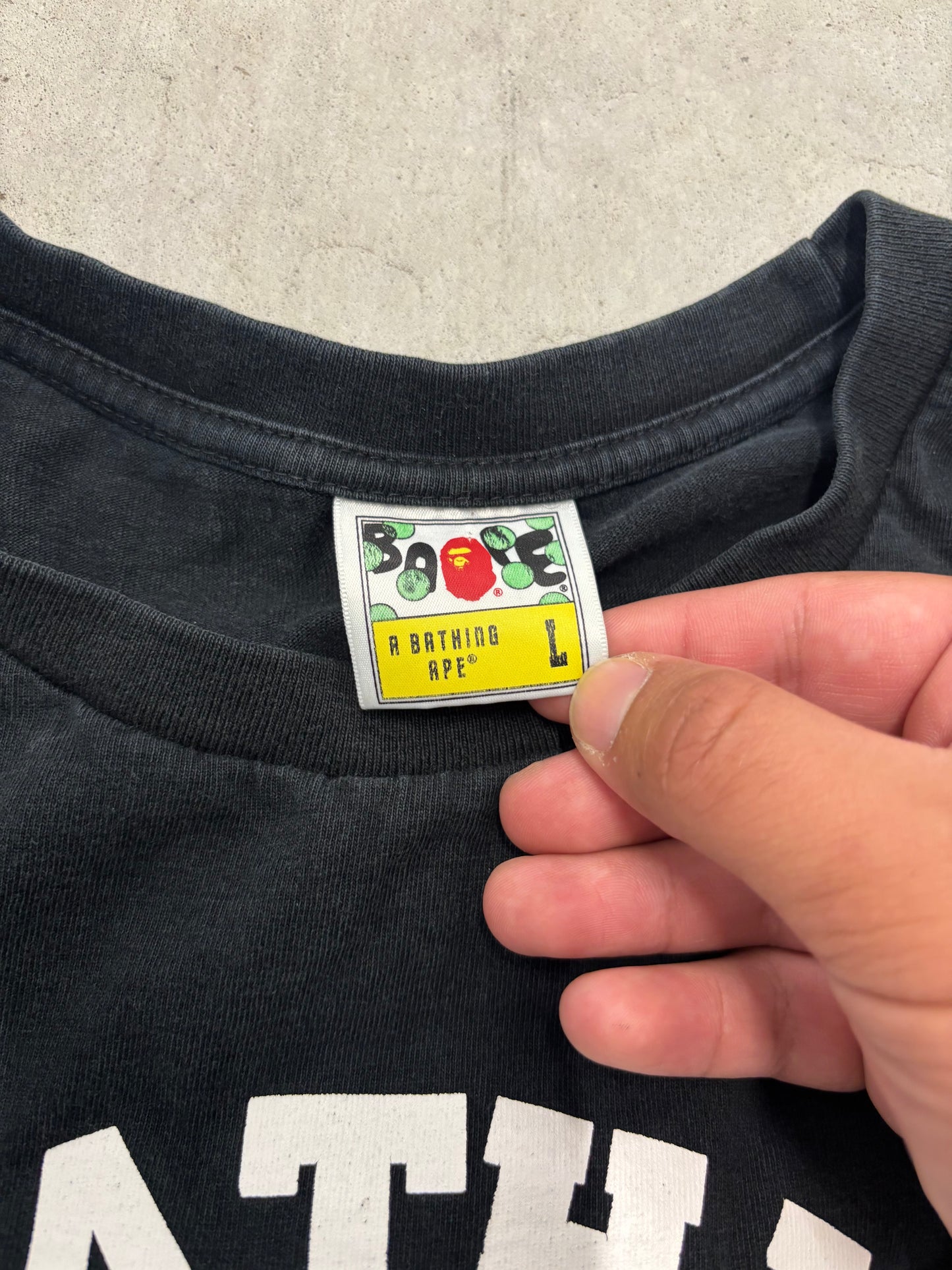 BAPE A Bathing Ape Tee Sz Large (Day 6)