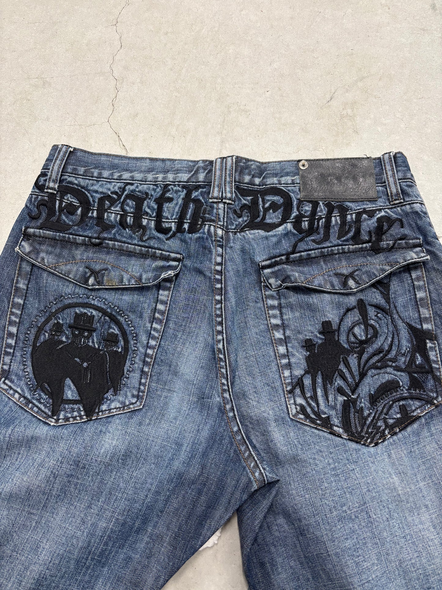 Y2K Artful Dodger Death Dance Gothic Embroidered Jeans Sz 34