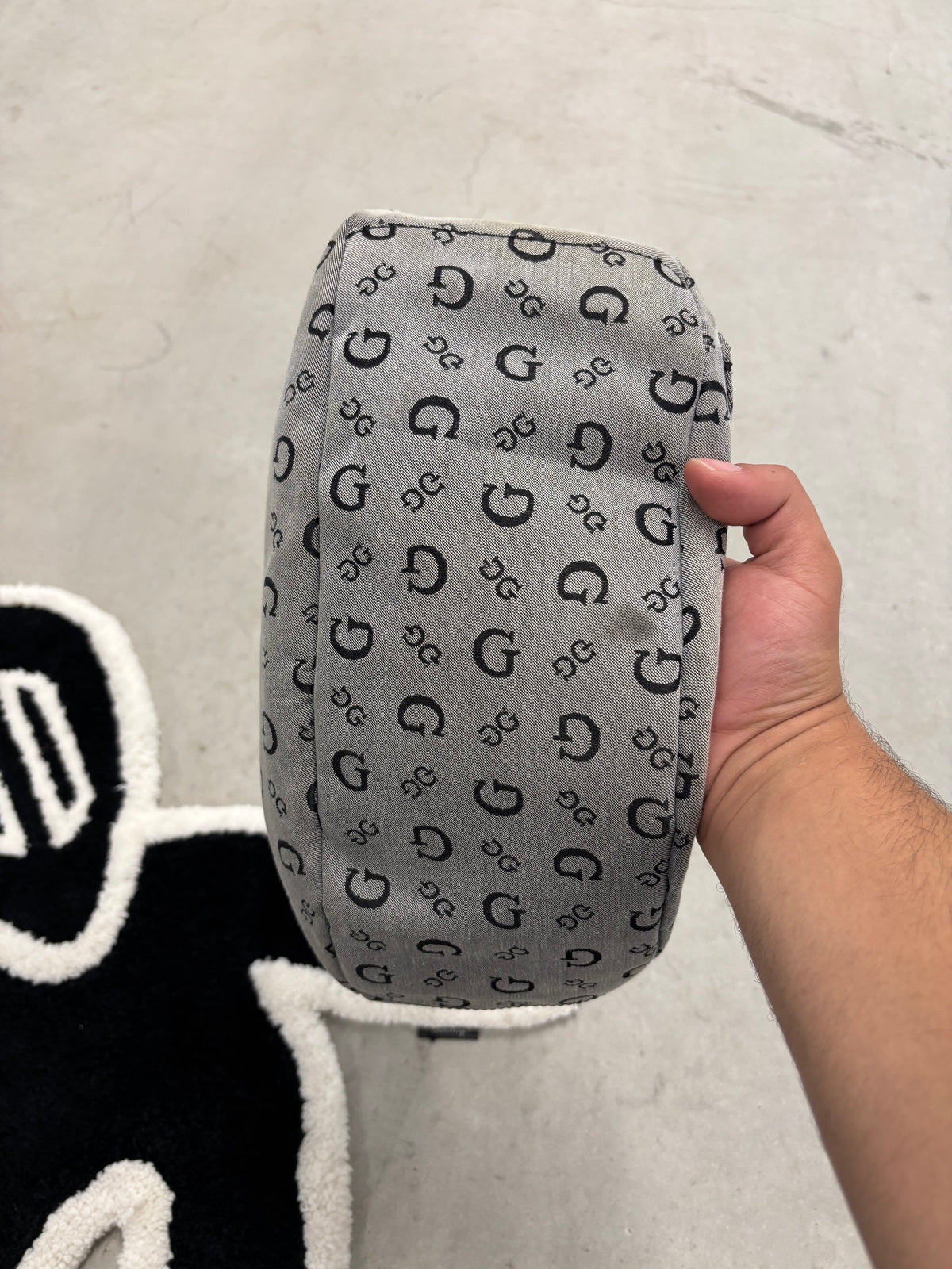 Guess Y2K Monogram Shoulder Bag Grey