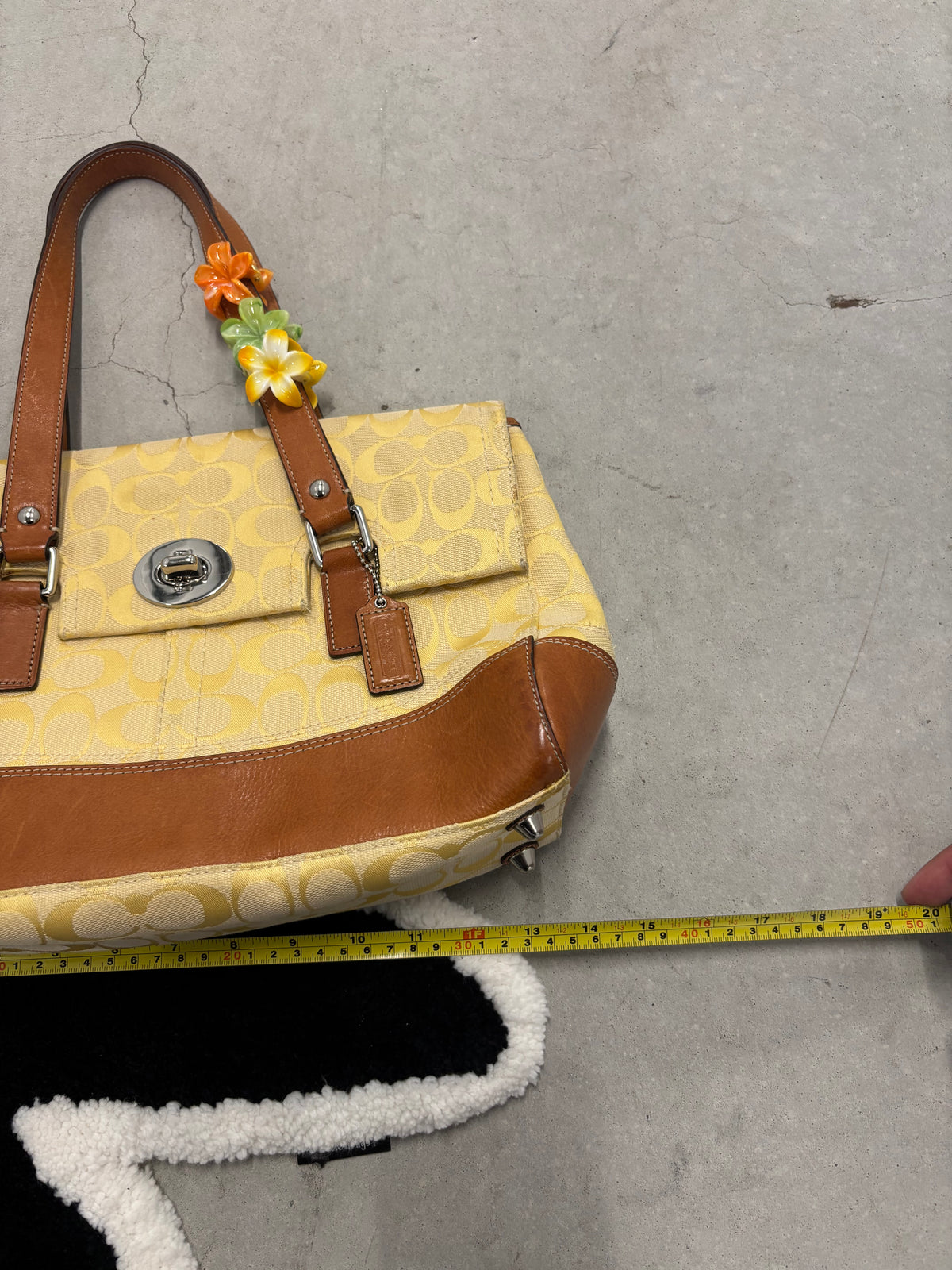 Coach Hamptons Signature Jacquard Shoulder Bag Yellow And Tan