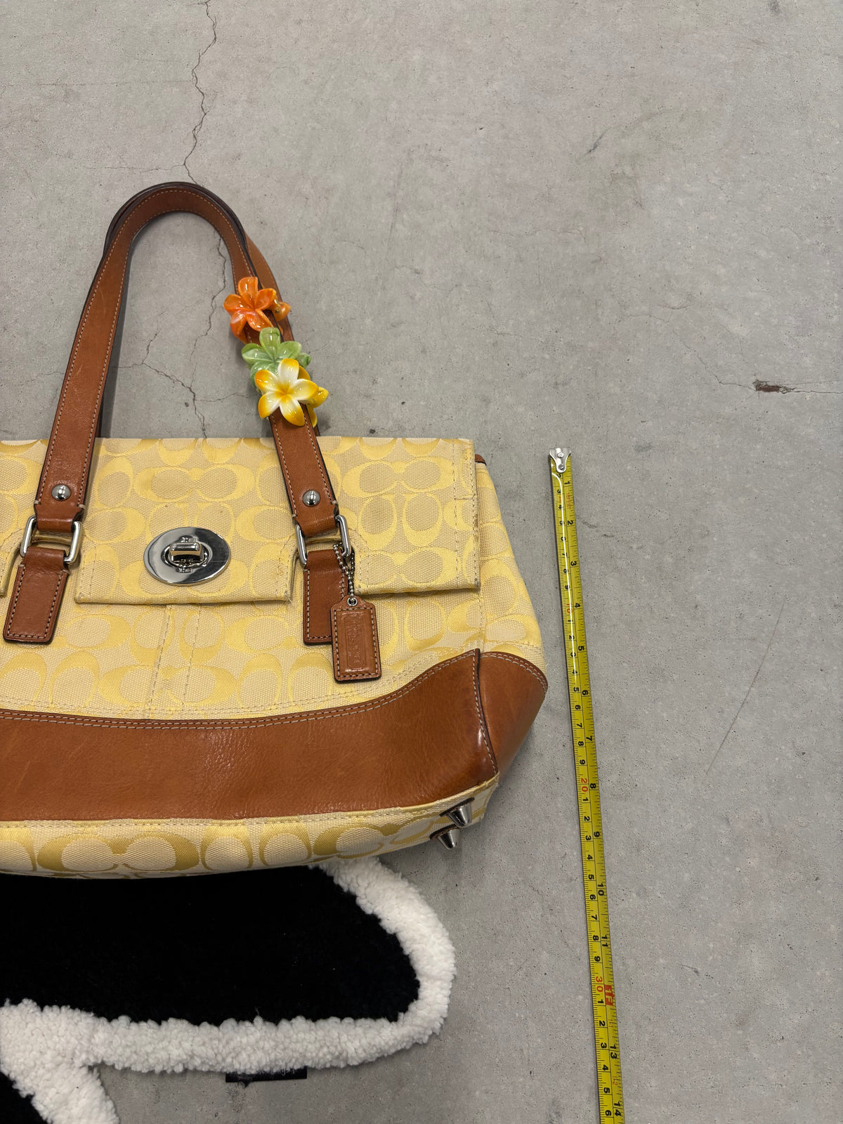 Coach Hamptons Signature Jacquard Shoulder Bag Yellow And Tan