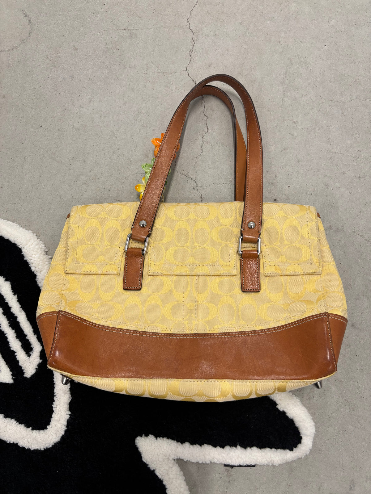 Coach Hamptons Signature Jacquard Shoulder Bag Yellow And Tan