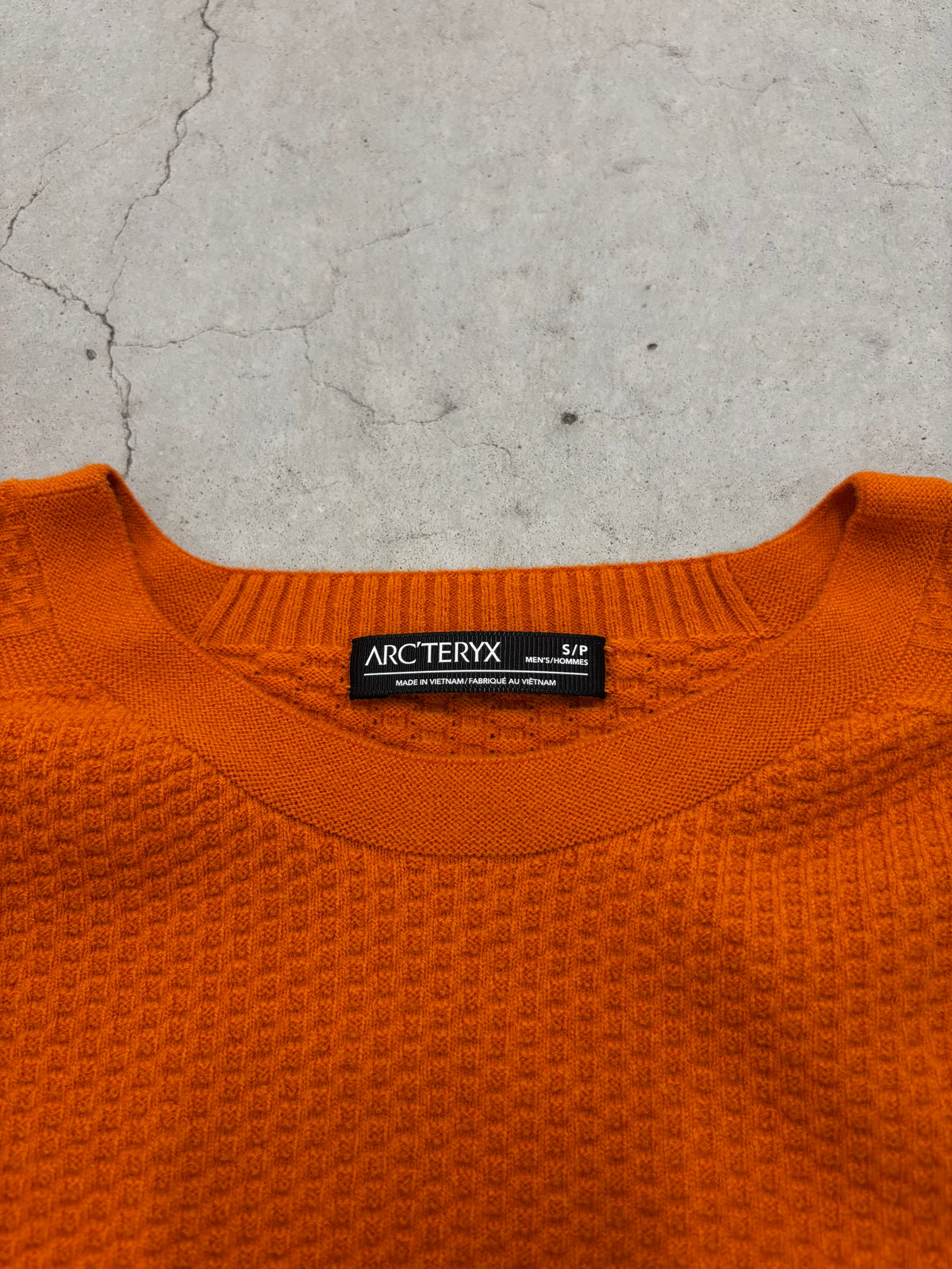 Arc'teryx Hallam Merino Wool Crew Orange Sz Small