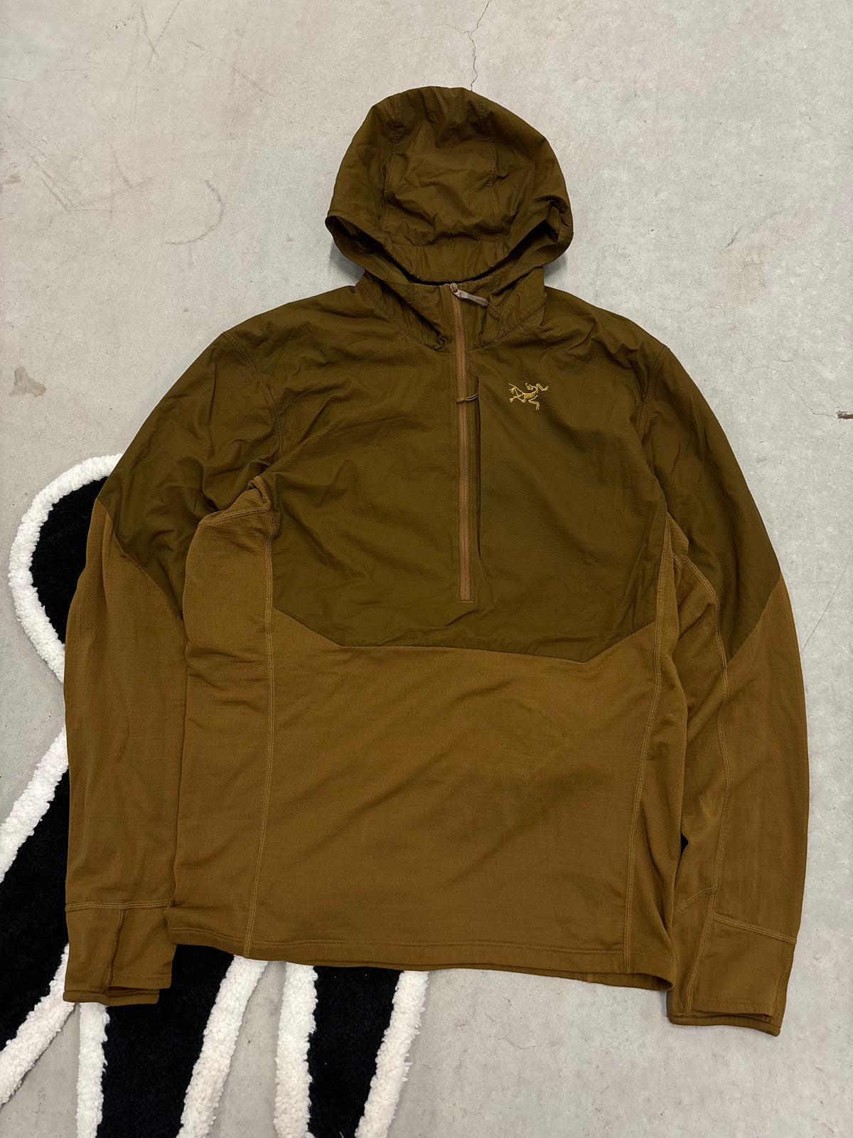 Arc'teryx Delta Hybrid Hoody Coyote Sz Medium