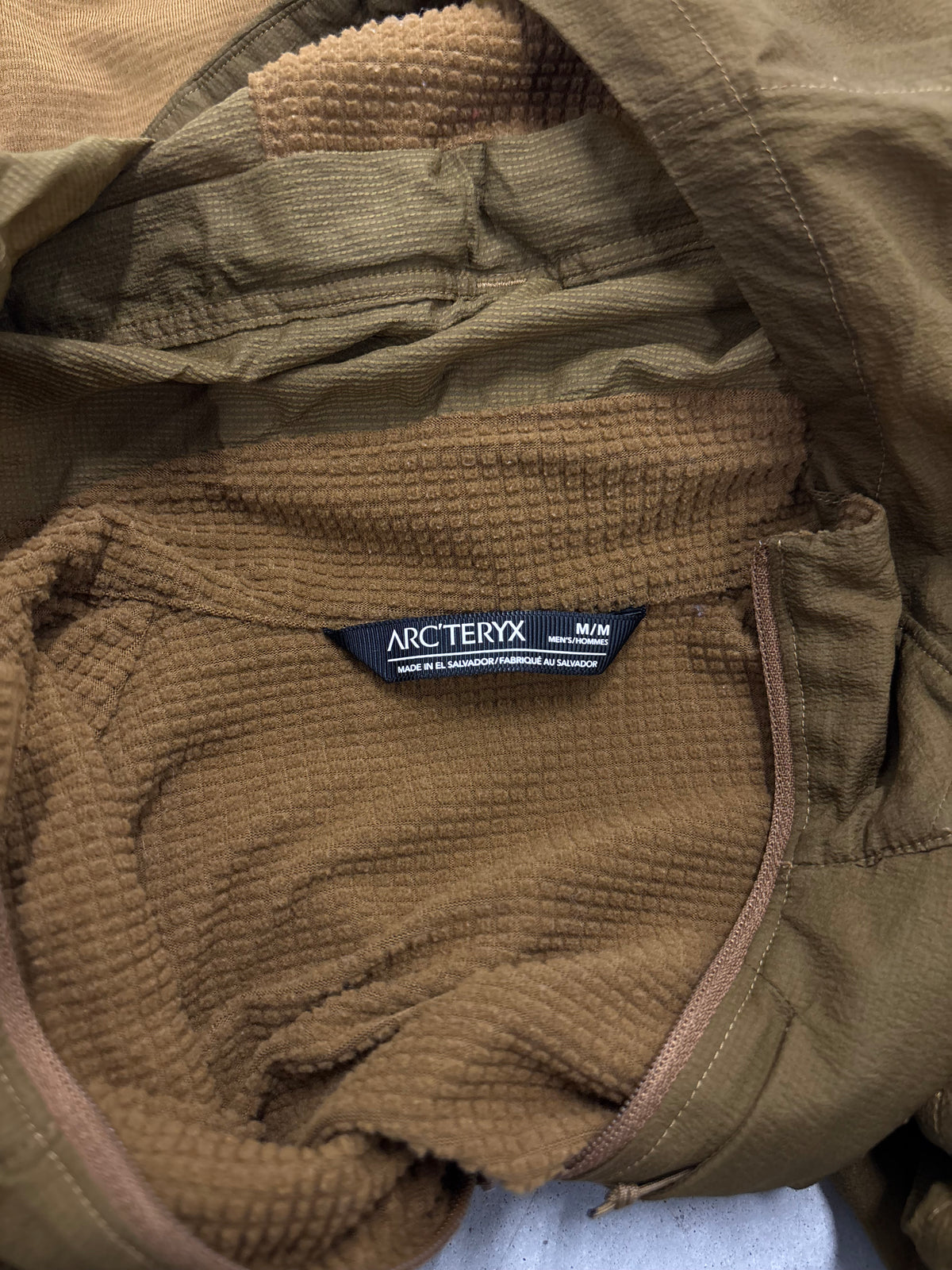 Arc'teryx Delta Hybrid Hoody Coyote Sz Medium