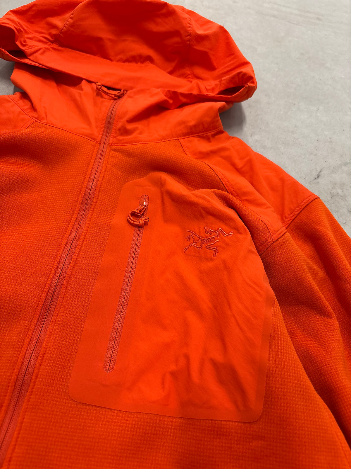 Arc'teryx Konseal Pullover Hoody Orange Sz Medium