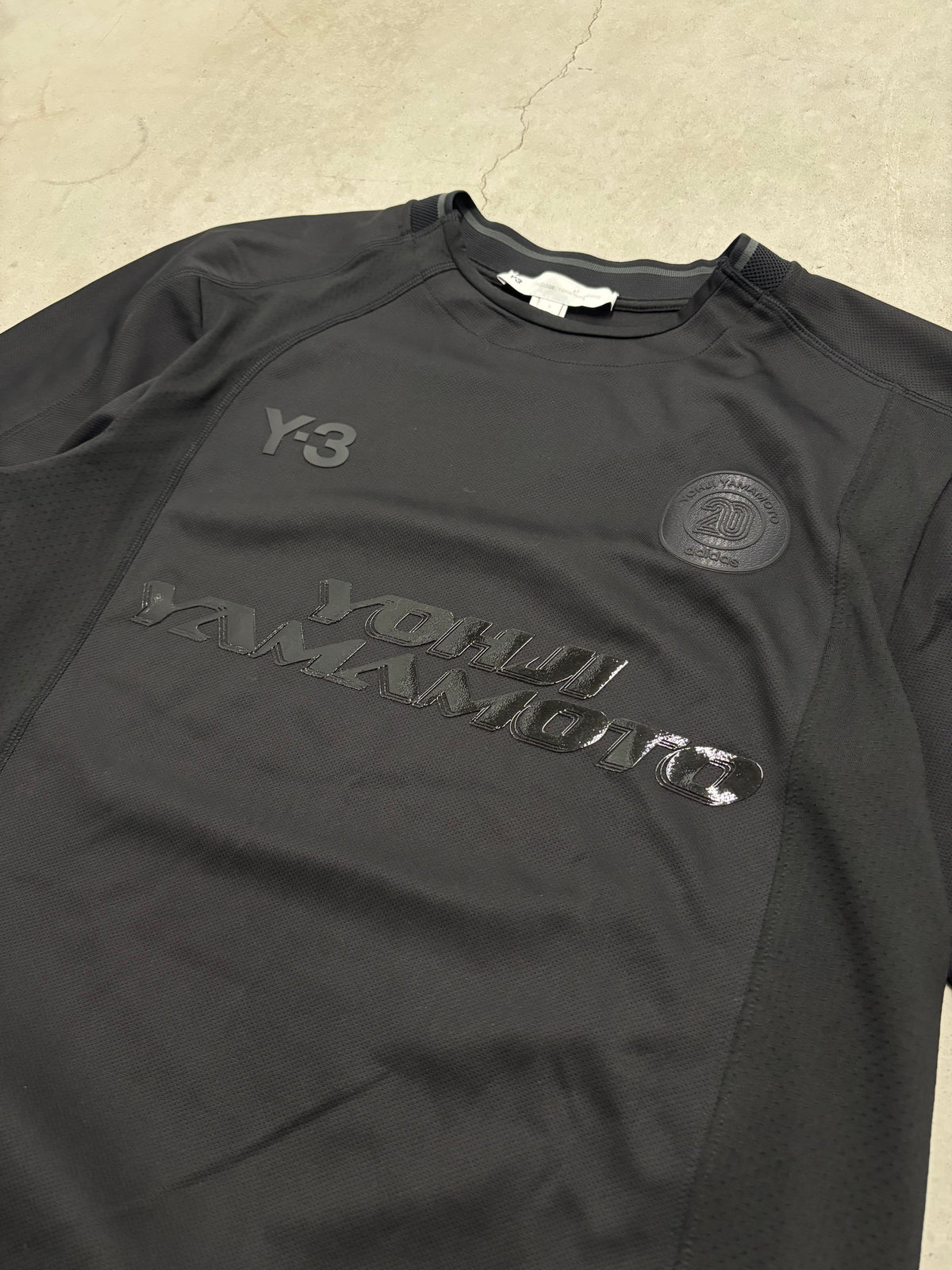 Y-3 Yohji Yamamoto Logo Tee Sz Small (Day 10)