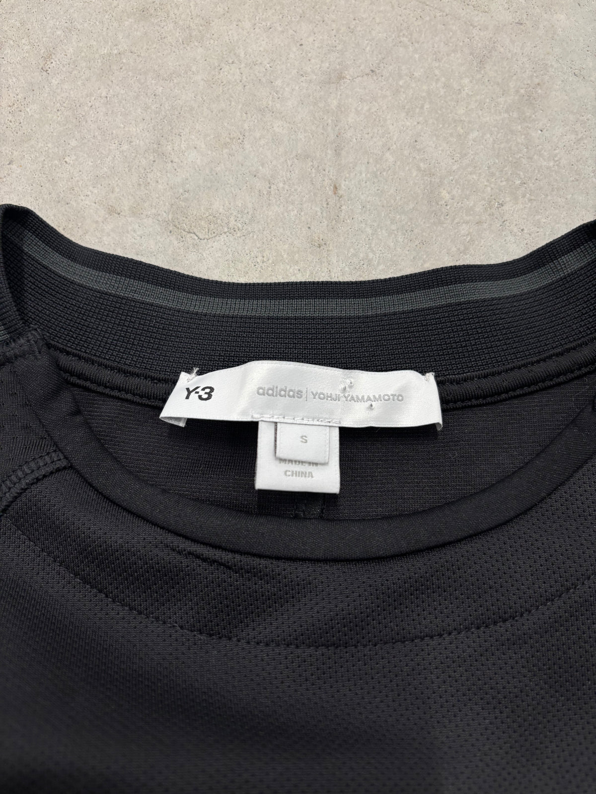 Y-3 Yohji Yamamoto Logo Tee Sz Small (Day 10)