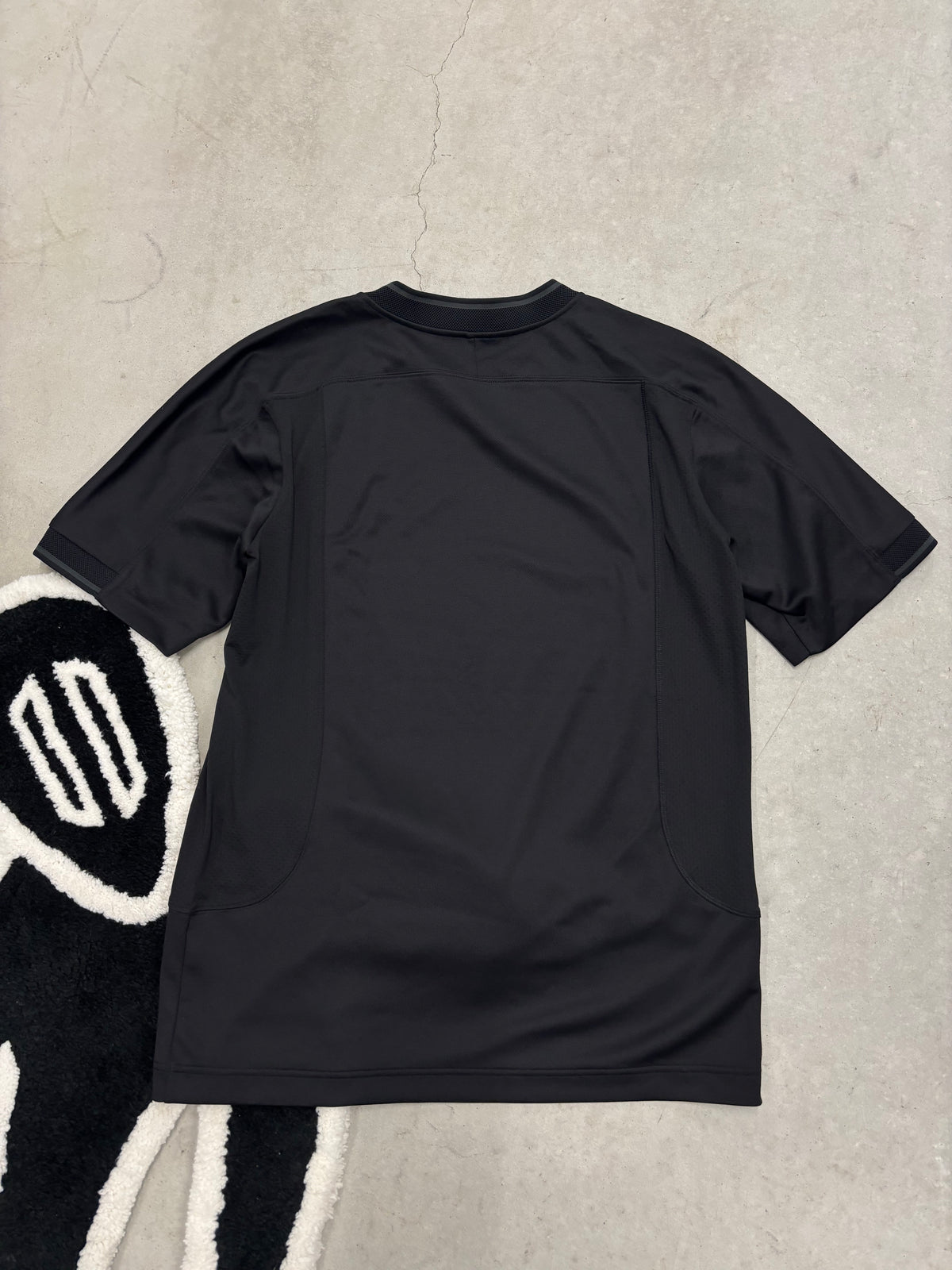 Y-3 Yohji Yamamoto Logo Tee Sz Small (Day 10)