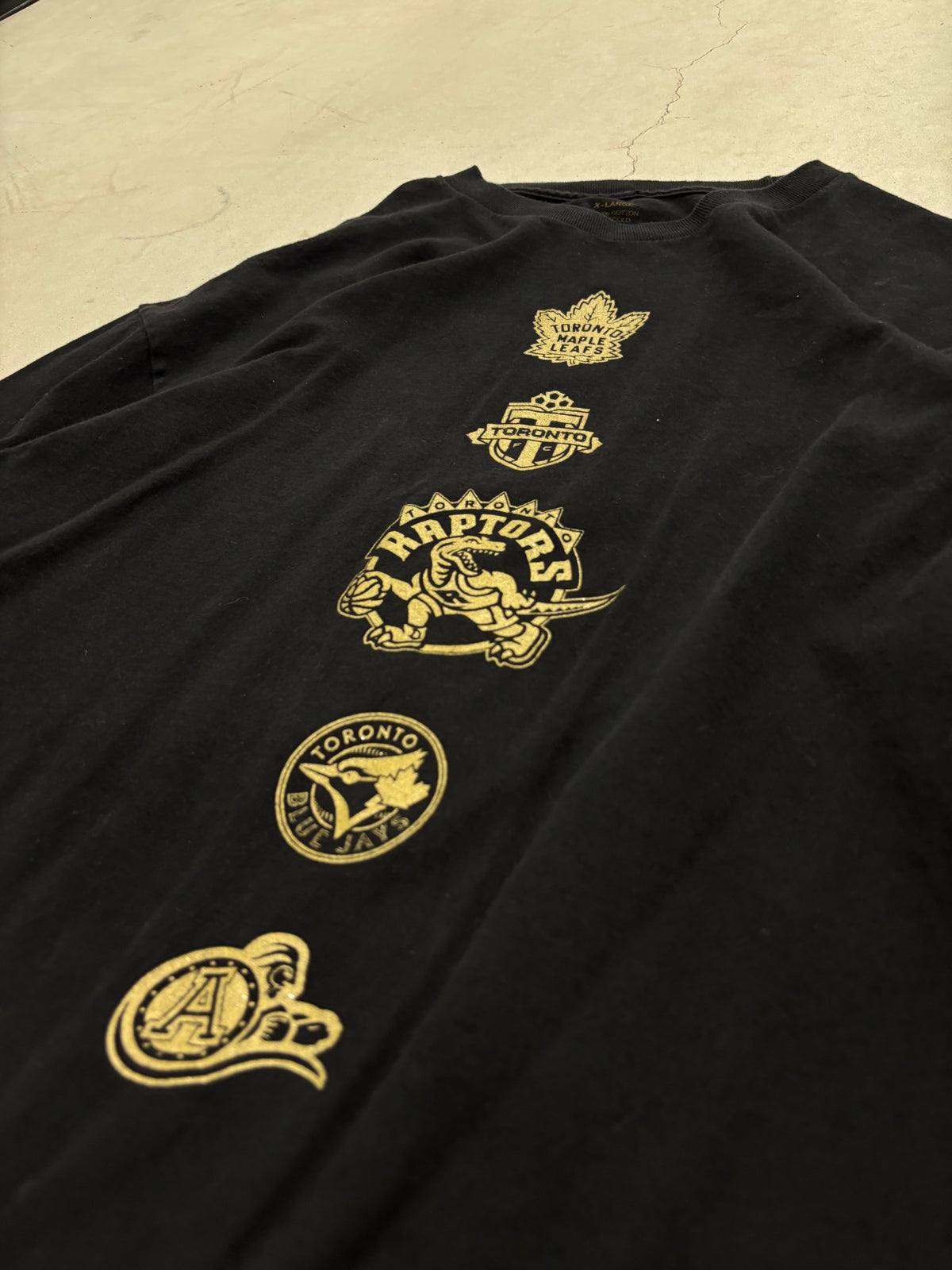 Raptors Drake Night Shirt Sz XL (Day 10)