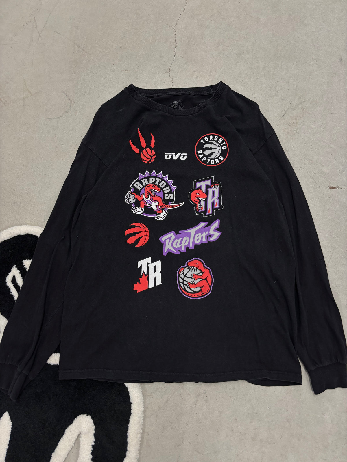 Raptors x OVO Collage Tee Sz Large (Day 10)