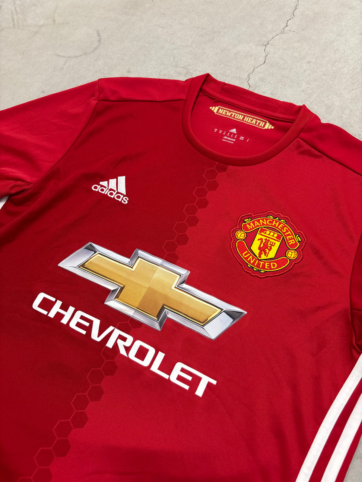 Manchester United 2016/17 Home Shirt Sz Medium (Day 11)