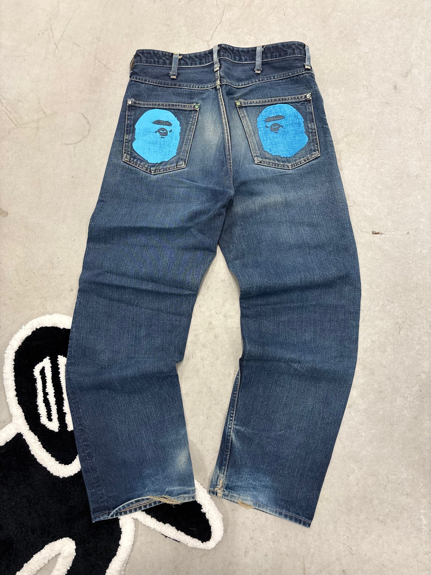 BAPE Ape Head Patch Denim Jeans Blue Sz 32x32