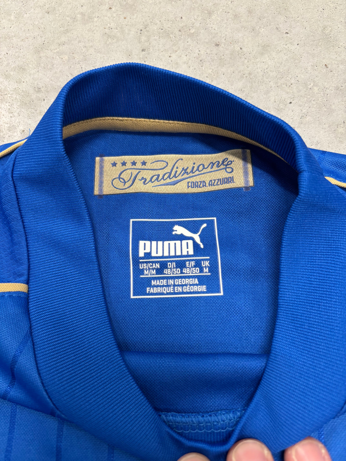 Puma Italia 2016 Home Jersey Sz Medium (Day 13)