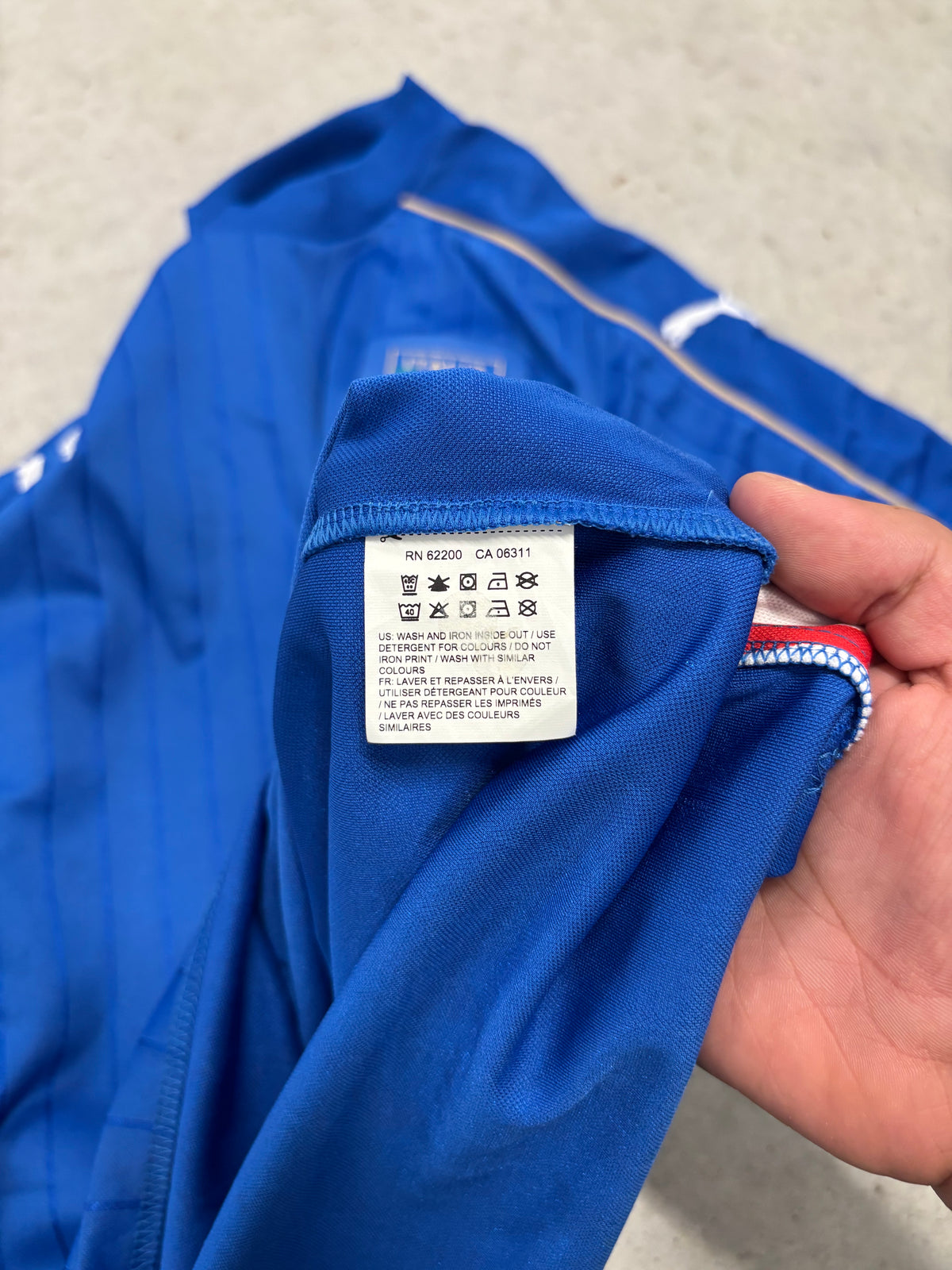 Puma Italia 2016 Home Jersey Sz Medium (Day 13)