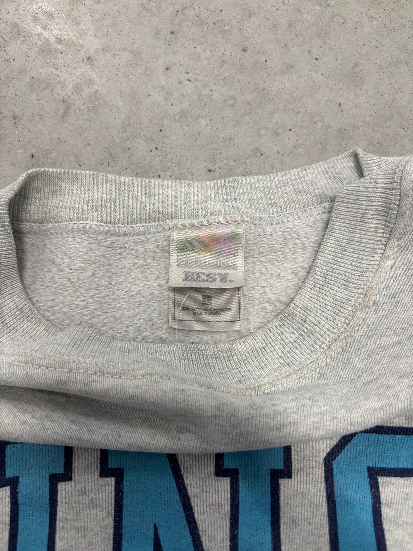 UNC Vintage Grey Crewneck Sz Large