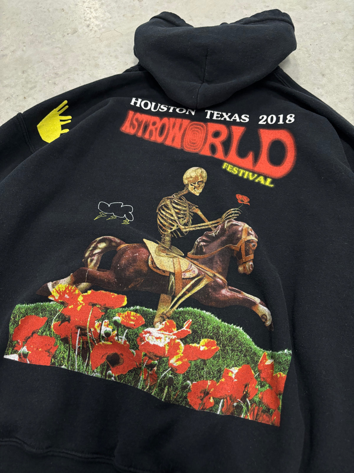 Travis Scott Rodeo Tour Hoodie Sz Medium (Day 17)