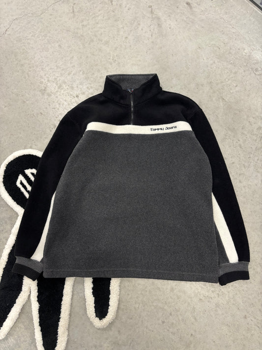 Vintage Tommy Jeans Black & White Fleece Sz Large (Day 19)