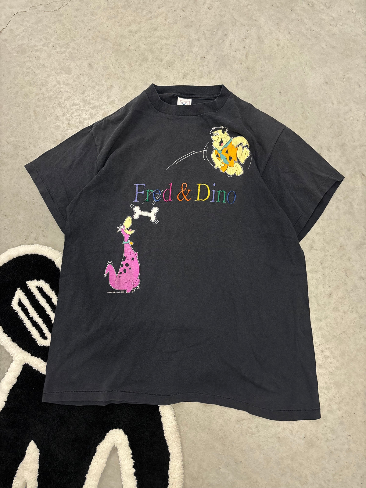 Vintage Fred & Dino 90s Flintstones Graphic Tee Sz Large (Day 19)
