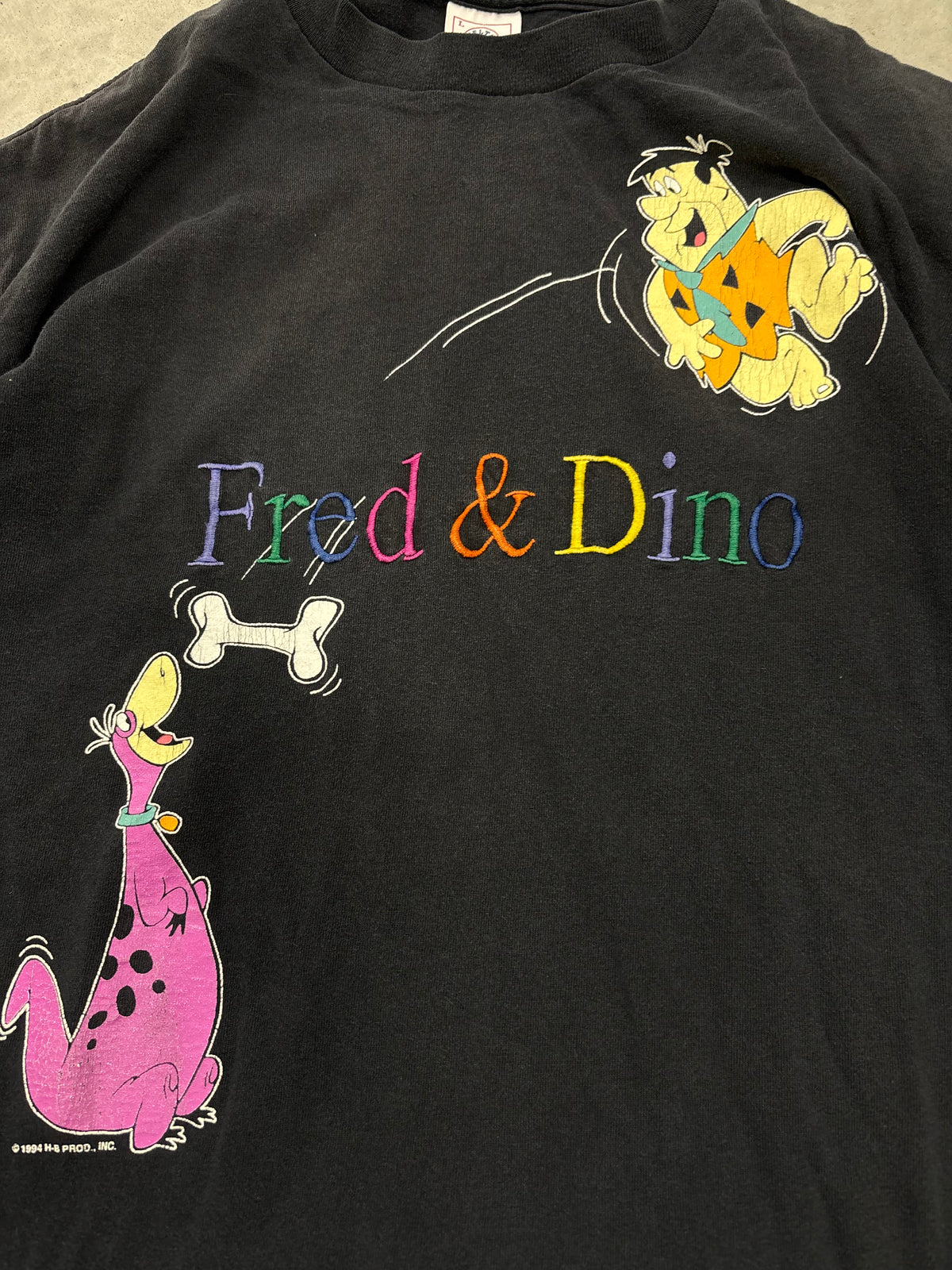 Vintage Fred & Dino 90s Flintstones Graphic Tee Sz Large (Day 19)