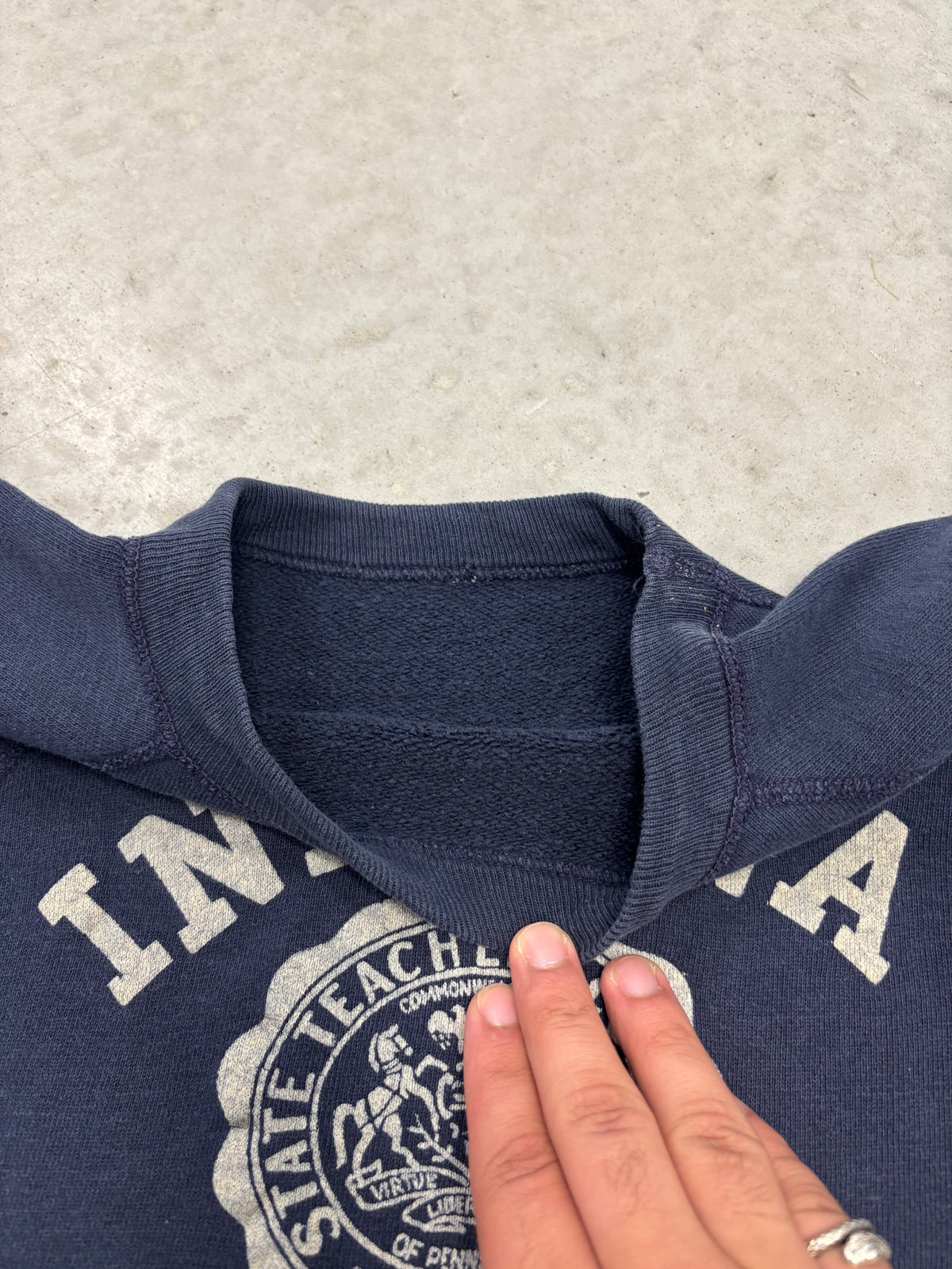 50s/60s Indiana State Teachers College STC Navy Raglan Sweatshirt Sz Medium (Day 22)